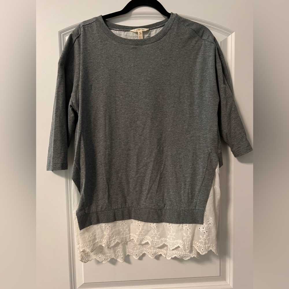 Matilda Jane fancy eyelet sweatshirt medium